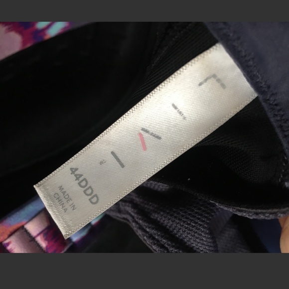 High-Impact Max Support Floral Sport Bra - Wicking - Picture 3 of 3